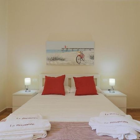 C102 - Huge And Stylish 5 Bedroom By The Center مالقة المظهر الخارجي الصورة