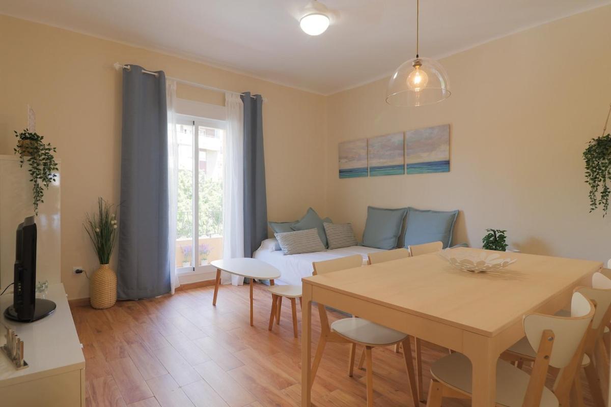 C102 - Huge And Stylish 5 Bedroom By The Center مالقة المظهر الخارجي الصورة